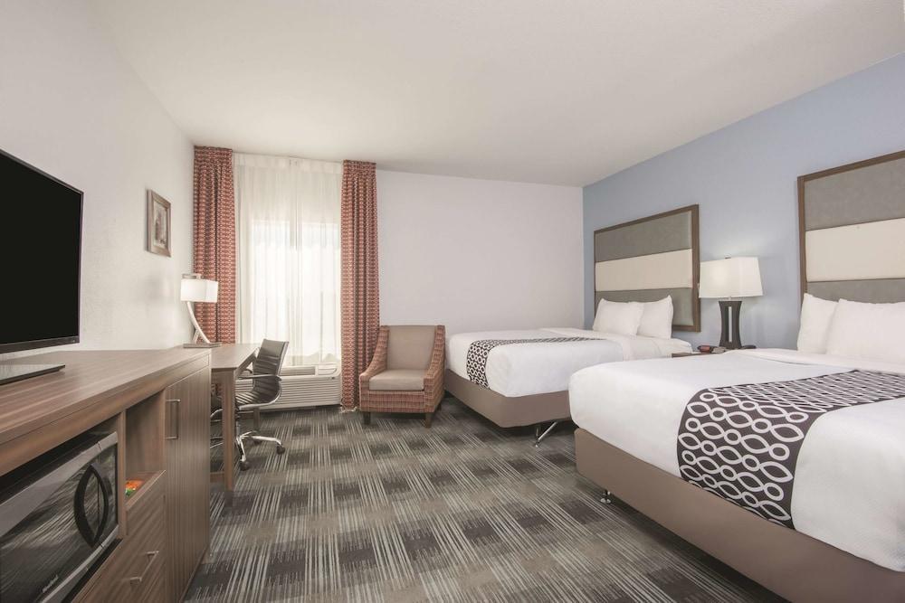 La Quinta By Wyndham Guthrie Hotel Bagian luar foto