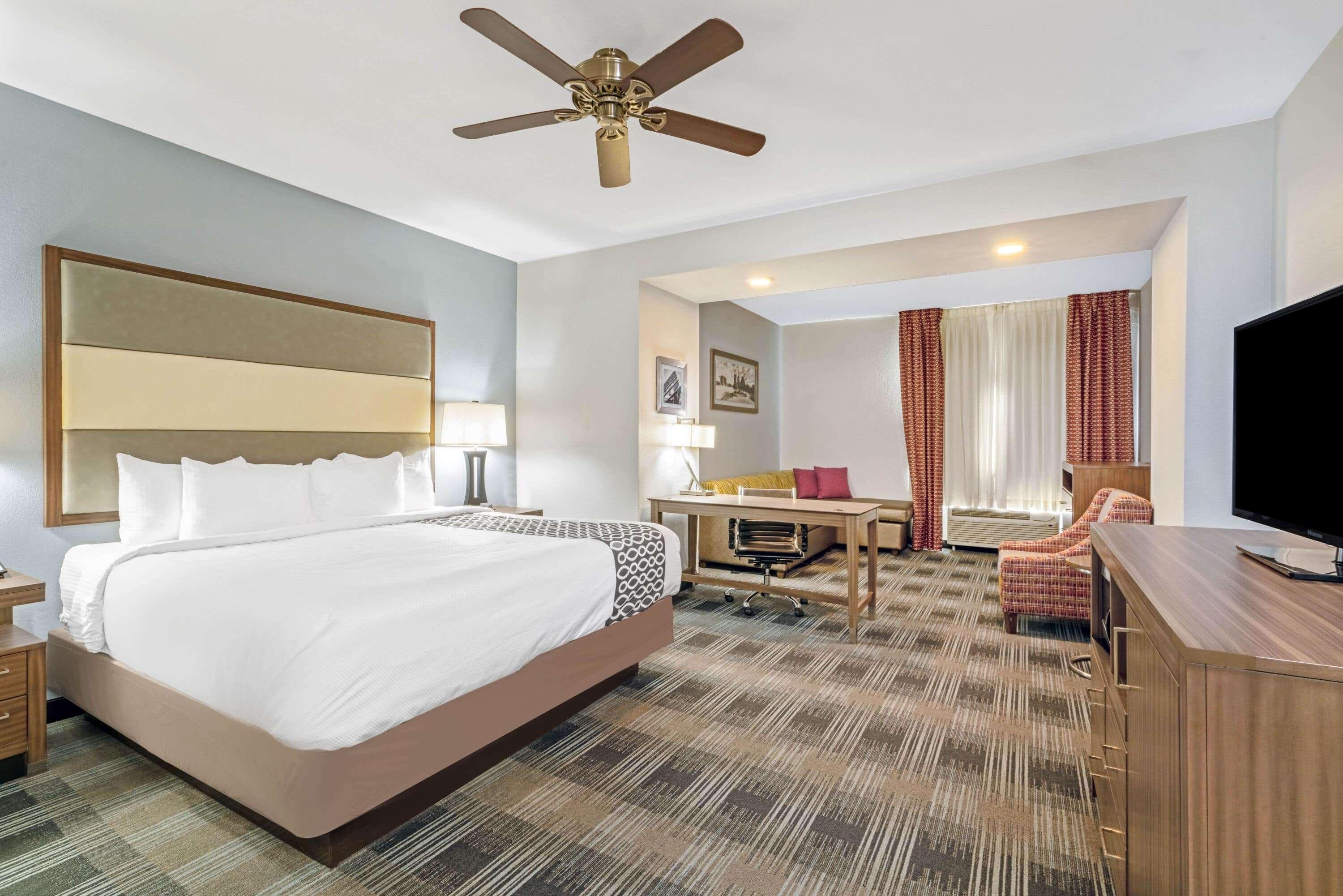 La Quinta By Wyndham Guthrie Hotel Bagian luar foto