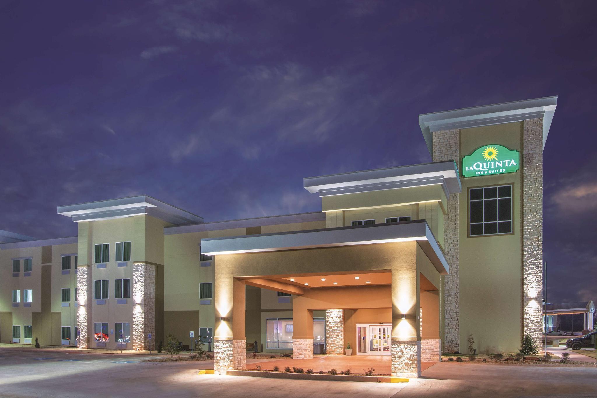 La Quinta By Wyndham Guthrie Hotel Bagian luar foto