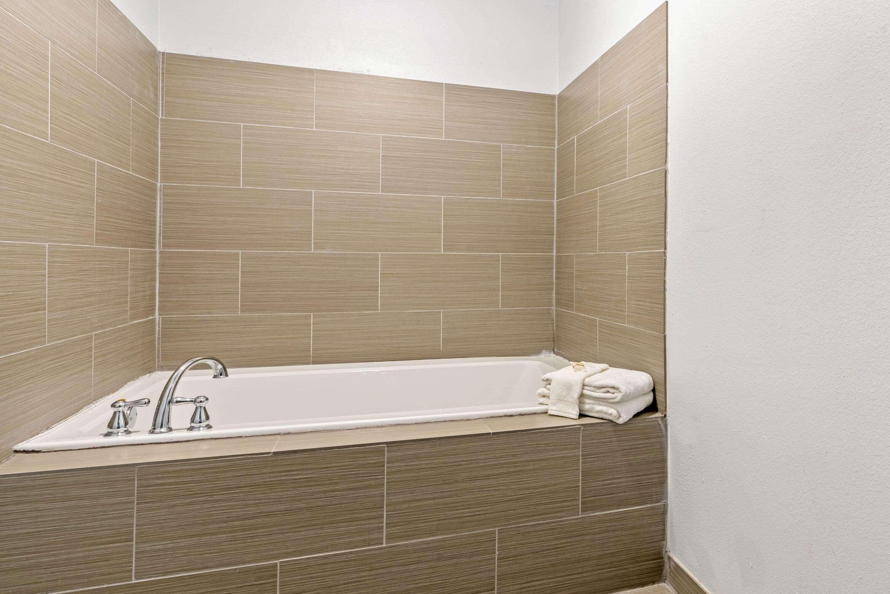 La Quinta By Wyndham Guthrie Hotel Bagian luar foto