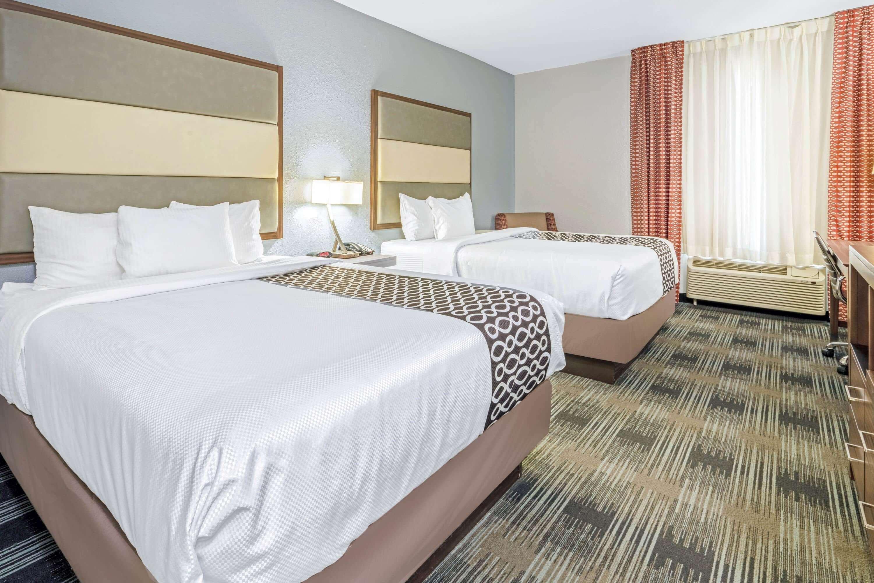 La Quinta By Wyndham Guthrie Hotel Bagian luar foto
