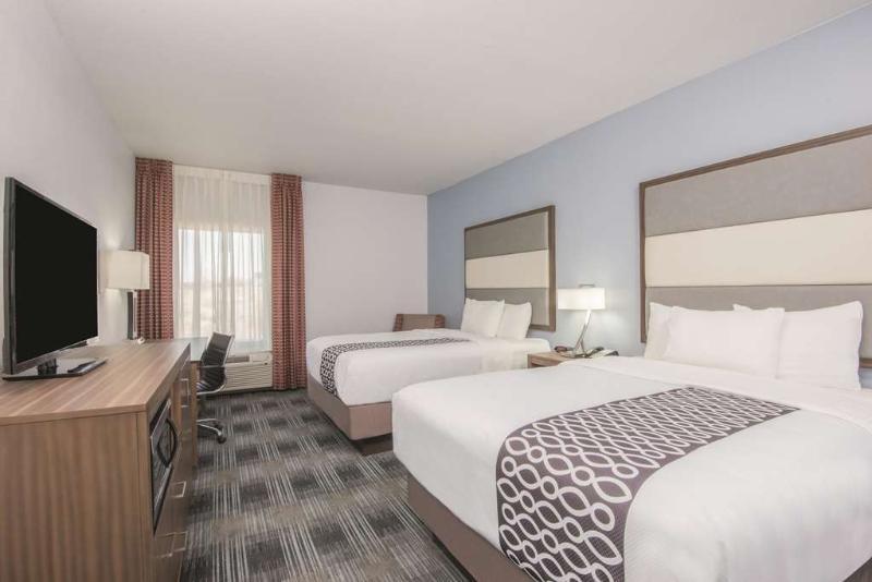 La Quinta By Wyndham Guthrie Hotel Bagian luar foto